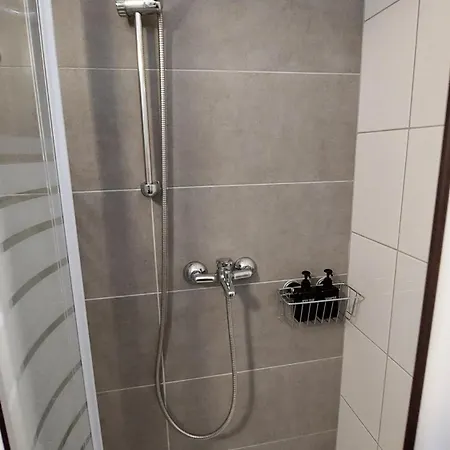 City Pine, Free Parking Apartament